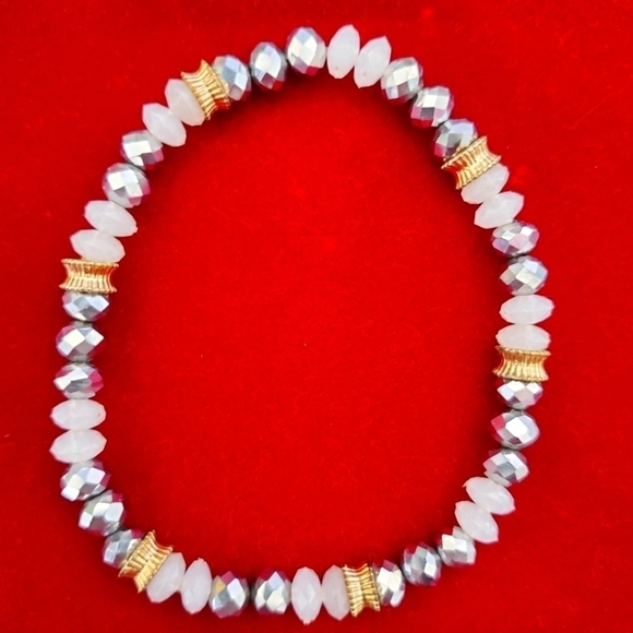 Bracelet - Picture 1 of 1